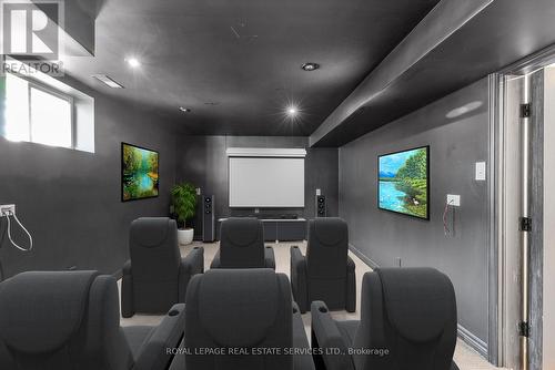 2143 Mountainside Drive, Burlington, ON - Indoor