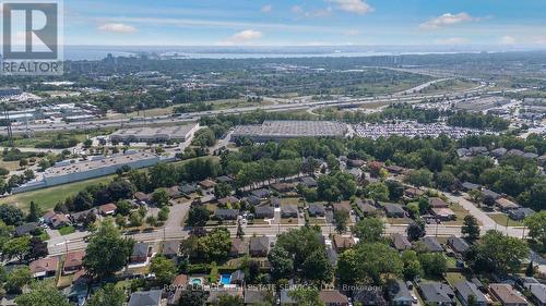 2143 Mountainside Drive, Burlington, ON - Outdoor With View