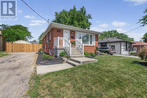 2143 Mountainside Drive, Burlington, ON - Outdoor