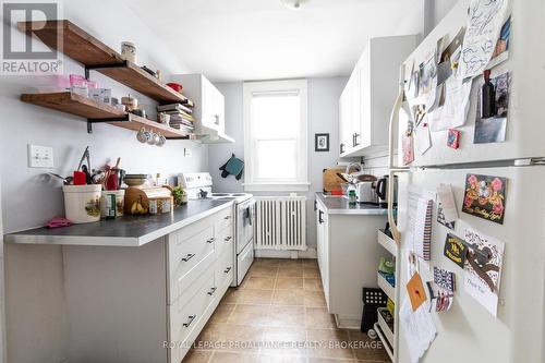 512-514 Macdonnell Street, Kingston (East Of Sir John A. Blvd), ON - Indoor Photo Showing Kitchen