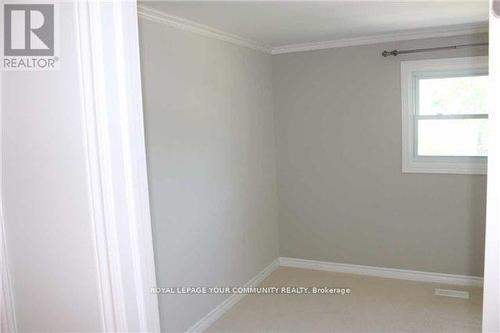 303 Kenwood Avenue, Georgina, ON - Indoor Photo Showing Other Room