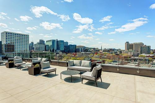 Patio - 305-360 Rue Atateken, Montréal (Ville-Marie), QC - Outdoor With View
