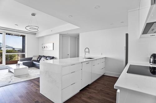 Overall view - 305-360 Rue Atateken, Montréal (Ville-Marie), QC - Indoor