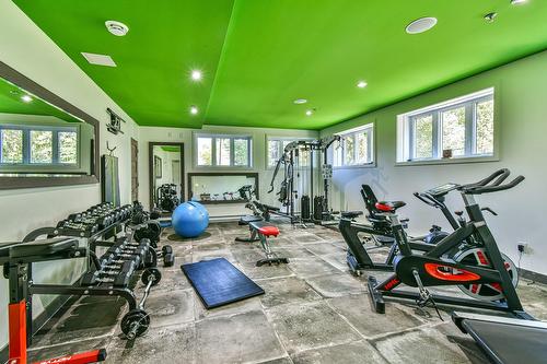 Salle d'exercice - 301-50 Ch. Masson, Sainte-Marguerite-Du-Lac-Masson, QC - Indoor Photo Showing Gym Room