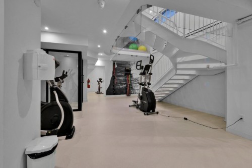 Exercise Room - 2002-360 Rue Mayor, Montréal (Ville-Marie), QC - Indoor