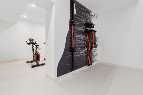 Exercise Room - 2002-360 Rue Mayor, Montréal (Ville-Marie), QC - Indoor
