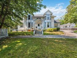 78 Second Avenue  Digby, NS B0V 1A0