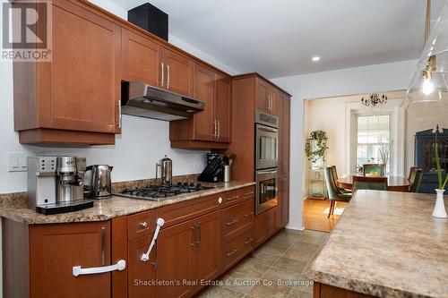 5990 Perth Line 8, Perth South (Blanshard), ON - Indoor Photo Showing Kitchen
