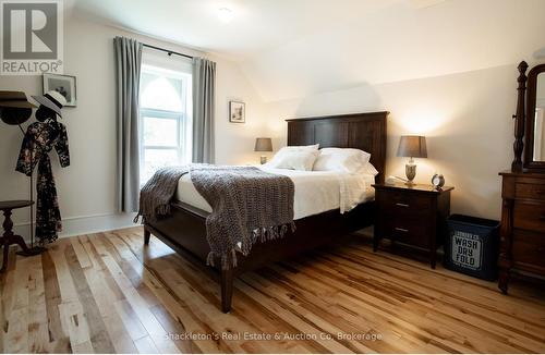 5990 Perth Line 8, Perth South (Blanshard), ON - Indoor Photo Showing Bedroom