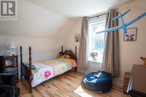 5990 Perth Line 8, Perth South (Blanshard), ON - Indoor Photo Showing Bedroom