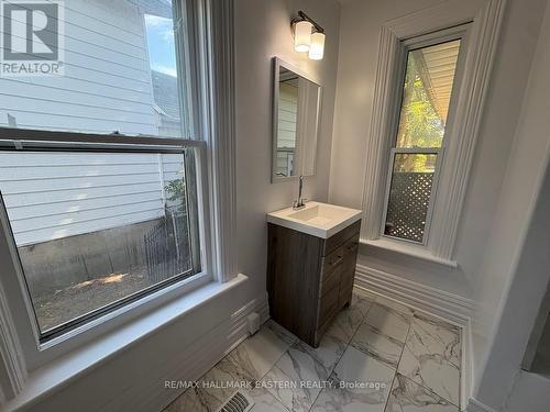 #1 - 581 Paterson Street, Peterborough (Town Ward 3), ON - Indoor Photo Showing Other Room