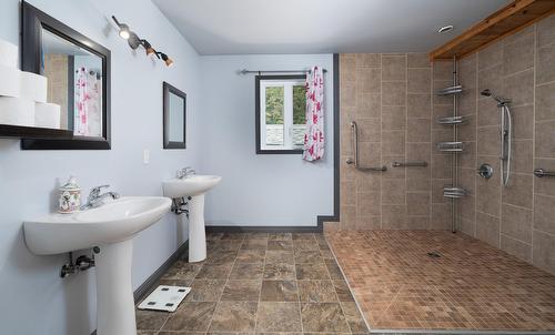 Salle de bains - 54 Ch. Du Pont-Rouge, Grand-Remous, QC - Indoor Photo Showing Bathroom