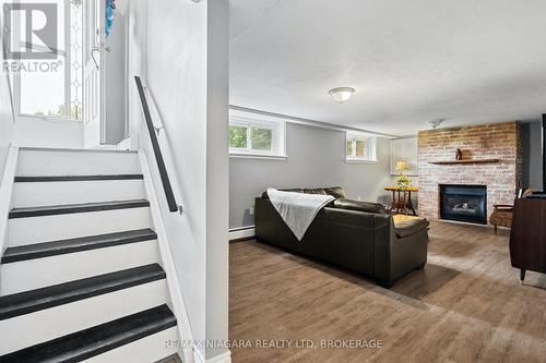 594 Doans Ridge Road, Welland (Cooks Mills), ON - Indoor With Fireplace