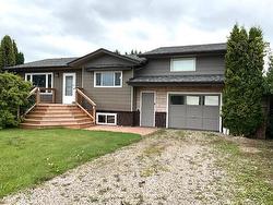 14 Queen Elizabeth Avenue  Erickson, MB R0J 0P0