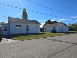 11 Veterans  Belledune, NB E8G 2X3