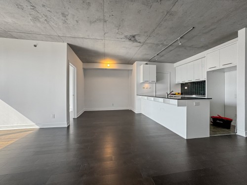 Kitchen - 1747-1414 Rue Chomedey, Montréal (Ville-Marie), QC - Indoor Photo Showing Kitchen