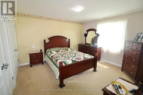275 South Street E, West Grey, ON - Indoor Photo Showing Bedroom