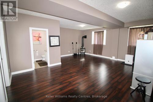 275 South Street E, West Grey, ON - Indoor