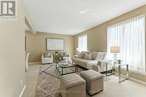 51 Pleasant Avenue, Hamilton, ON - Indoor Photo Showing Living Room