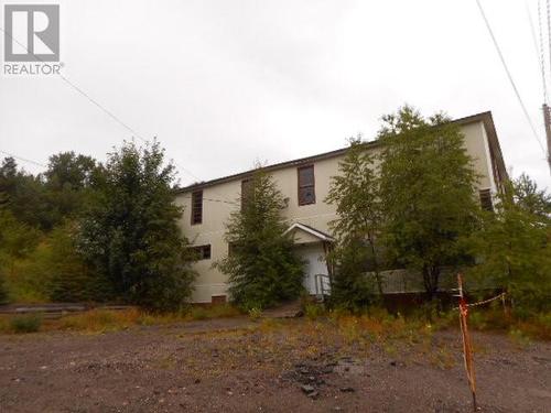 9 Maple Street, Springdale, NL 