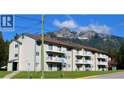 501 Elk Street Unit# 101  Elkford, BC V0B 1H0