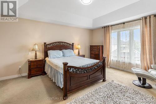 10 - 515 Skyline Avenue, London North (North B), ON - Indoor Photo Showing Bedroom