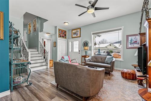 C-515 20Th Avenue, Creston, BC - Indoor