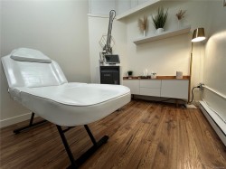 151 Jubilee St  Duncan, BC V9L 1W6