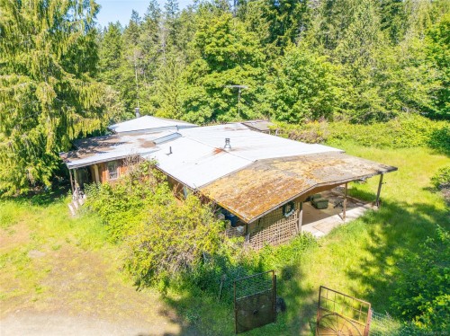 4510 Bedwell Harbour Rd, Pender Island, BC 