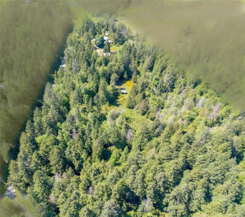 4510 Bedwell Harbour Rd, Pender Island, BC 