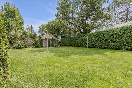 Backyard - 6 Rue Ernest-Trotier, Baie-Saint-Paul, QC - Outdoor