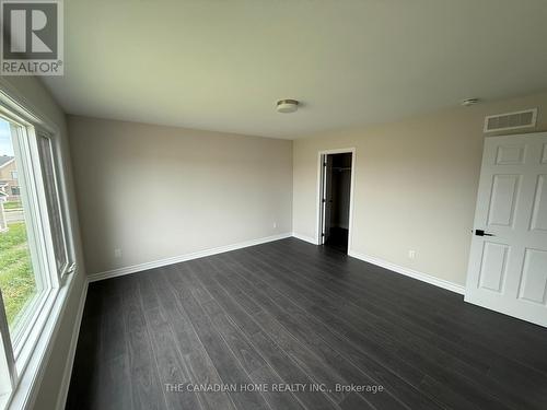 808 Anemone Mews, Ottawa, ON - Indoor Photo Showing Other Room
