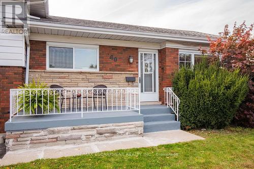 60 Ivy Lea Place, Hamilton, ON - Outdoor