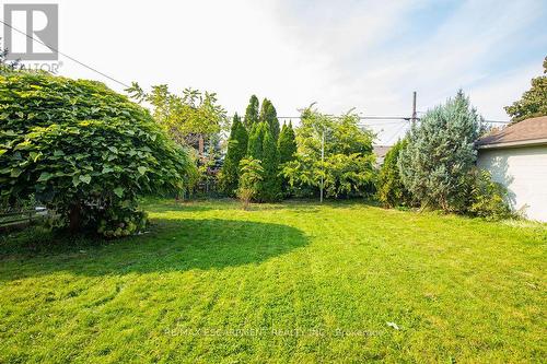 60 Ivy Lea Place, Hamilton, ON - Outdoor