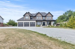 43 Third Road E Hamilton, ON L8J 3J5