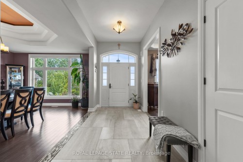 43 Third Road E, Hamilton, ON - Indoor Photo Showing Other Room