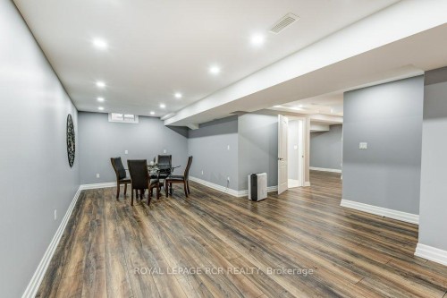 42 Mynden Way, Newmarket, ON - Indoor