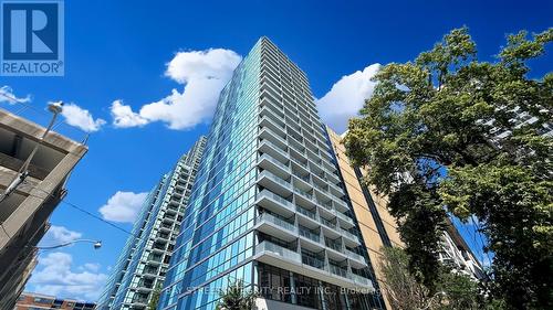 2107 - 210 SIMCOE STREET  Toronto, ON M5T 1T4