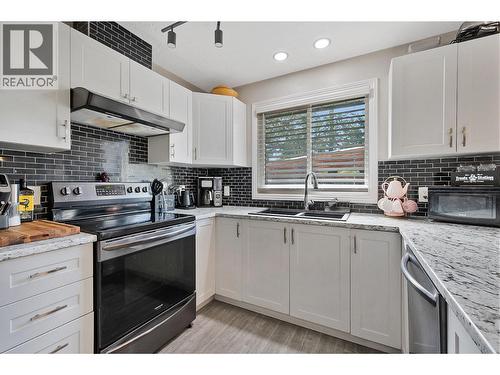 2305 39 Street, Vernon, BC - Indoor Photo Showing Kitchen With Double Sink