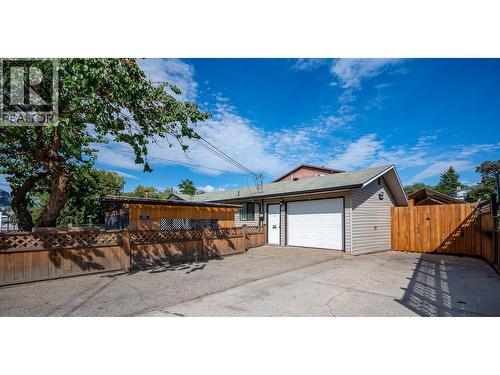 2305 39 Street, Vernon, BC - Outdoor