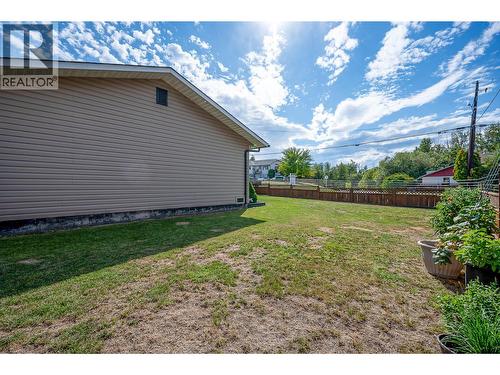 2305 39 Street, Vernon, BC - Outdoor