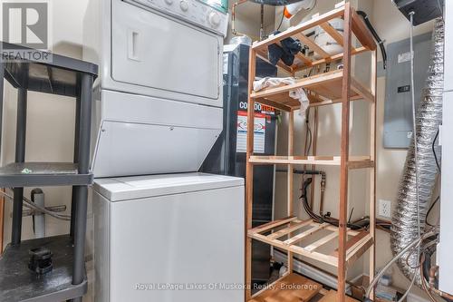 308 - 24 Ontario Street, Bracebridge (Macaulay), ON - Indoor Photo Showing Laundry Room