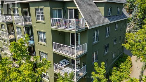 308 - 24 Ontario Street, Bracebridge (Macaulay), ON - Outdoor With Balcony