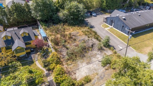 1672 Cedar Rd, Ucluelet, BC 