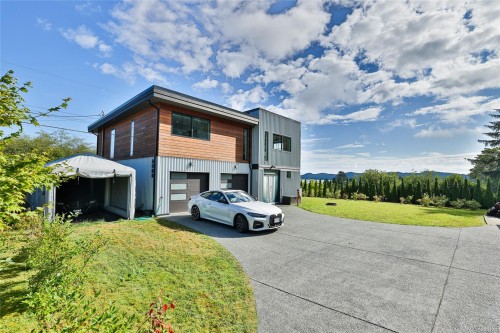 7215 Rupert St, Port Hardy, BC 