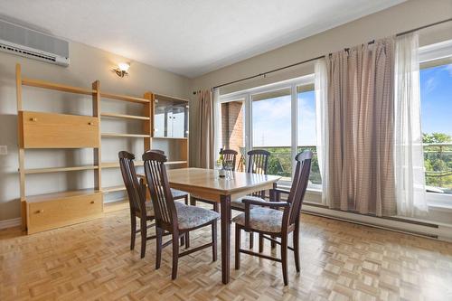 Salle à manger - 717-18 Ch. Du Bord-Du-Lac-Lakeshore, Pointe-Claire, QC - Indoor Photo Showing Dining Room