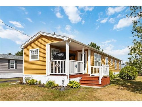 42 André  Dieppe, NB E1A 7C4