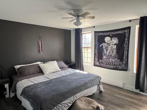 Chambre à coucher principale - 3 Rue Du Rond-Point, Chapais, QC - Indoor Photo Showing Bedroom