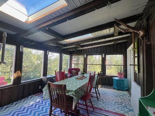 Solarium/Verrière - 3 Rue Du Rond-Point, Chapais, QC -  Photo Showing Dining Room