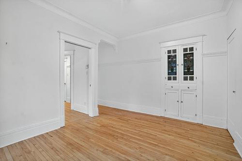Bedroom - 5015 Rue Fabre, Montréal (Le Plateau-Mont-Royal), QC - Indoor Photo Showing Other Room